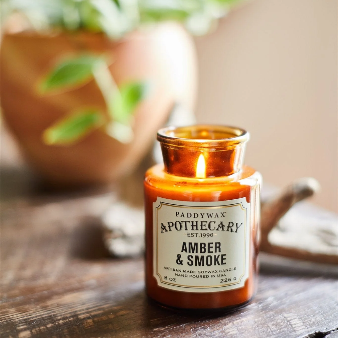 Candela in Barattolo di vetro Paddywax - Apothecary Ambra e Fumo