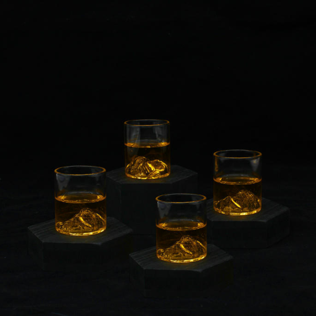Shots on the Rocks - Winkee