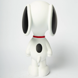 Statua Peanut Standing 25 cm. Blogo Design - Bianco