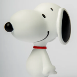 Statua Peanut Standing 12 cm. Blogo Design - Bianco