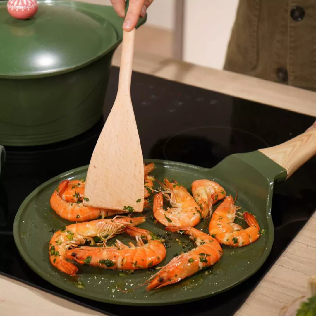 L'incredibile padella per crepe, uova, bistecche, pesce, pancake Antiaderente Cookut 28 cm.